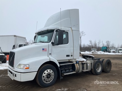 2016 Volvo VNM 6x4 Day Cab Prime Mover
