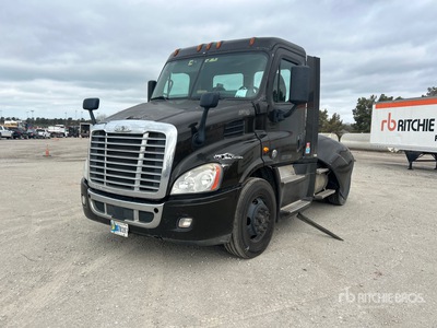 2018 Freightliner Cascadia 113 4x2 S/A Day Cab Truck Tractor