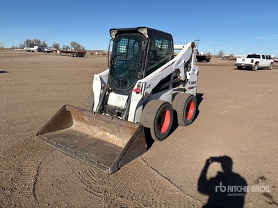 2016 Bobcat S650 Two-Speed Mini pala