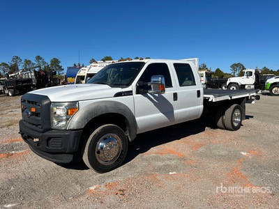 2013 Ford F-550 XL 4x2 Crew Cab Flatbed Truck