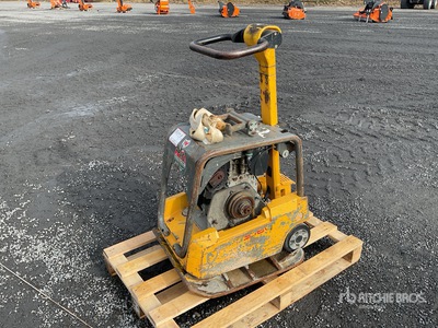 2014 Wacker Neuson DPU3760 Vibratory Plate Compactor