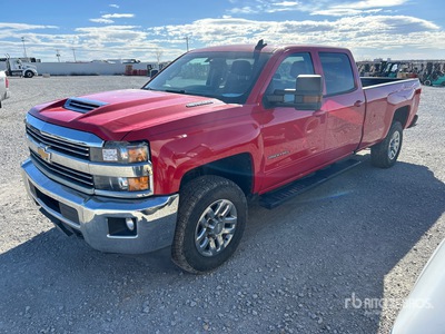 2019 Chevrolet 2500HD 4x4 Crew Cab ピックアップ (Inoperable)