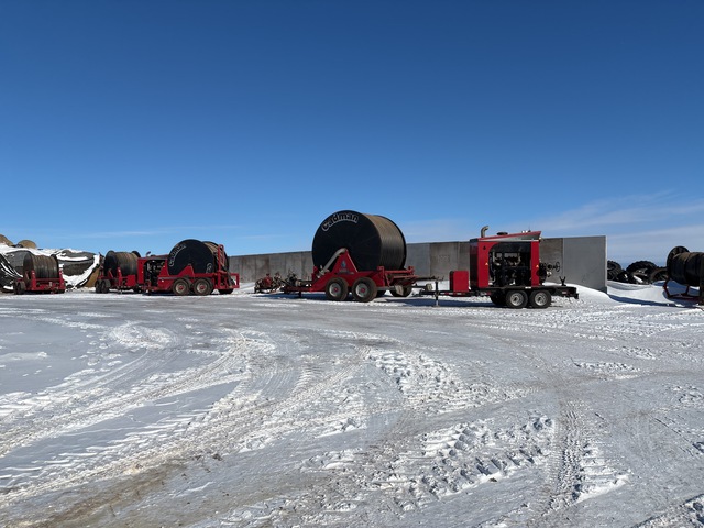 Cadman Manure system 6km of hose reel, 2 High volume pumps, pto driven air compressor, etc Liquid Manure Applicator