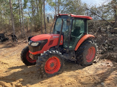 2015 Kubota M9960HDC 4WD Utility Tractor (Inoperable)