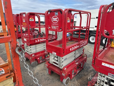 2018 MEC 1330SE Electric Scissor Lift