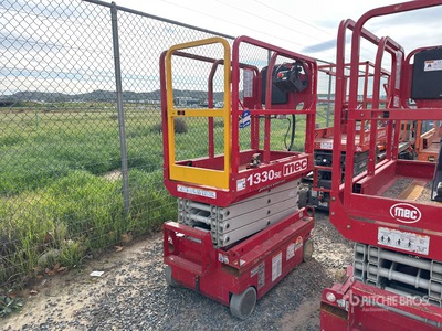 2019 MEC 1330SE Electric Scissor Lift