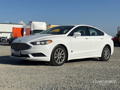 2017 Ford Fusion SE Automobile