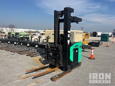 2014 Mitsubishi EDR15N-36V 3000 lb Reach Truck