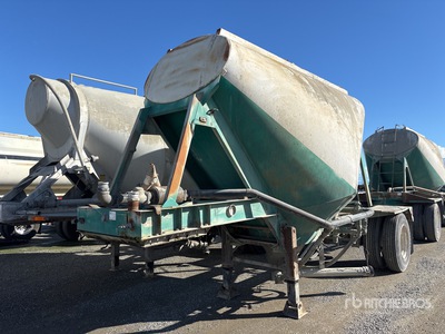 1966 Fruehauf S/A Remorque Pneumatique Pour Materiaux En Vrac