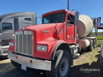 2016 Kenworth W900 6x4 Camion malaxeur (Inoperable)