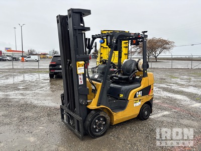 2020 Cat 2C5004 2350 lb Cushion Tire Forklift