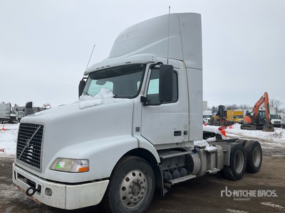 2016 Volvo VNM 6x4 トラックトラクター（T/A）