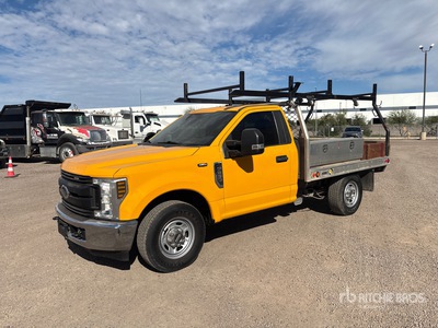 2019 Ford F-250 XL 4x2 Flatbed Truck