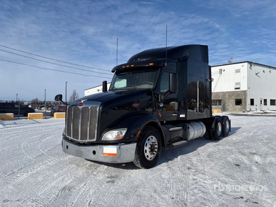 2016 Peterbilt 579 6x4 تراكتور شاحنة كابينة النوم (ثنائية المحور)