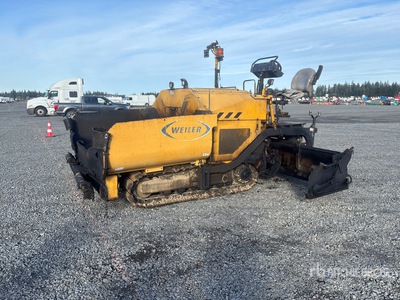 2018 Weiler P385B Track を見 Paver