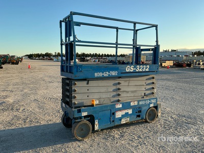 2014 Genie GS3232 Electric Scissor Lift