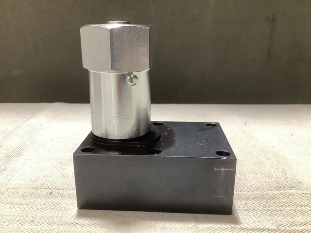 (4) Wheeler Bros NS1600S Calibrated Flow Valves