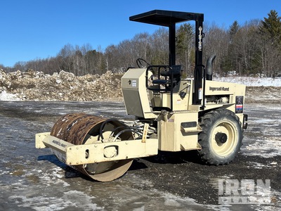 Ingersoll Rand Smooth Drum Compactor