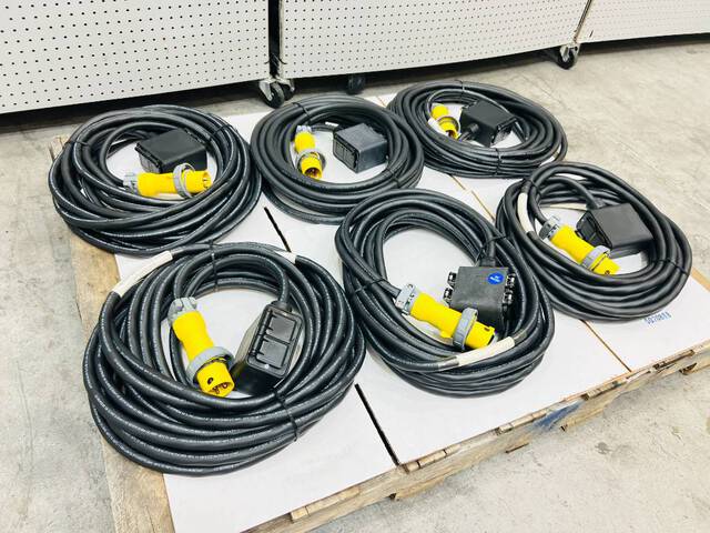 Quantity of (6) LEX 20 Amp Power Distribution Cables w/ Quad Boxes (Unused)