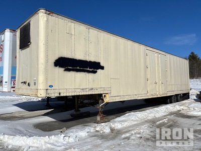 1977 Budd F2F450A50D15 45 ft T/A Przyczepa do przewozu mebli