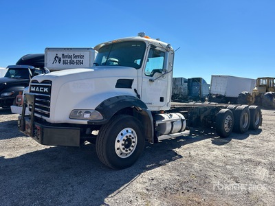 2009 Mack GU813 Granite 8x4 Camion roulant (Inoperable)