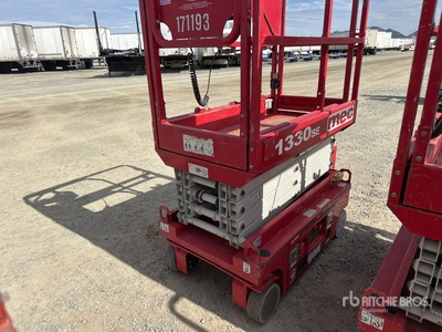 2018 MEC 1330SE Electric Scissor Lift