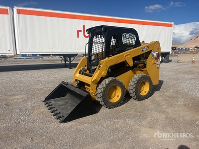 2023 Cat 226D3 شاحنة جرافة