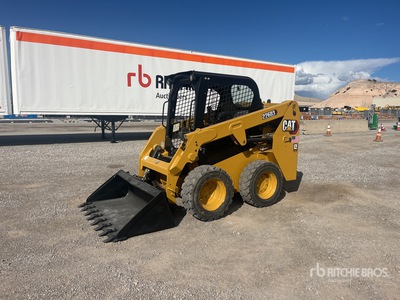 2023 Cat 226D3 شاحنة جرافة