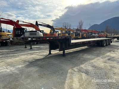 2013 Great Dane 53 ft Tri/A Step Deck Trailer