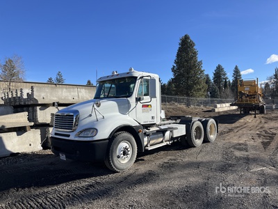2009 Freightliner Columbia 120 Cabeza Tractora Cabina Corta