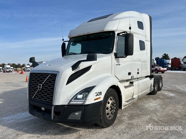 2023 Volvo VNL760 6x4 T/A Sleeper Truck Tractor