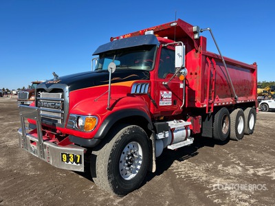 2003 Mack CV713 Granite 8x4 Tri/A Dump Truck