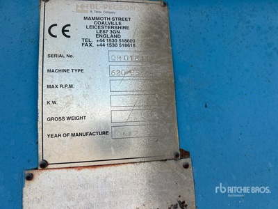 2002 Terex Pegson 428 Trakpactor كسارة تصادمية