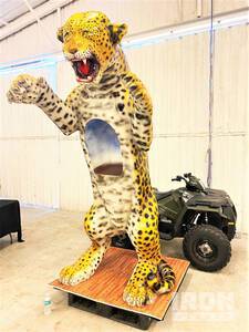 8 ft 5 in Fiberglass Jaguar Theme Park Sculpture