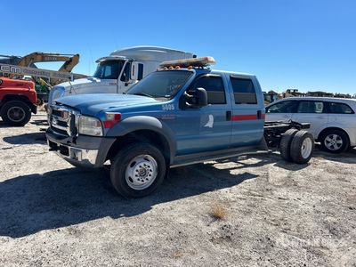 2005 Ford F-550 XL XLT 4x4 Crew Cab Cab and Chassis