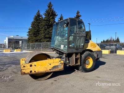 2010 Volvo SD70D Smooth Drum Compactor
