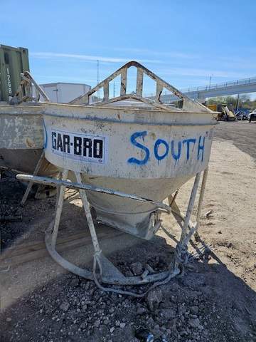 2024 Garbro 42-LP 3 cyd Concrete Bucket 2024 Garbro 42-LP 3 cyd Concrete Bucket