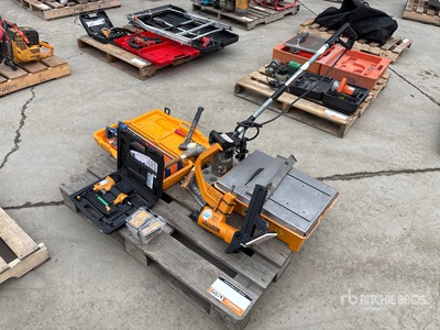 Quantity of Flooring Tools