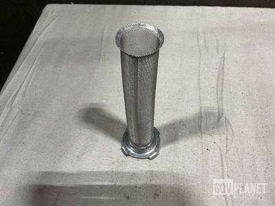 (75) John Deere 40A6016 Suction Strainers