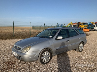 2000 Ciroen XSara Automobile