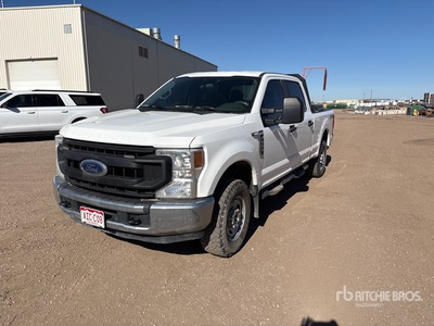 Ford F-250 4x4 Crew Cab Pick Up