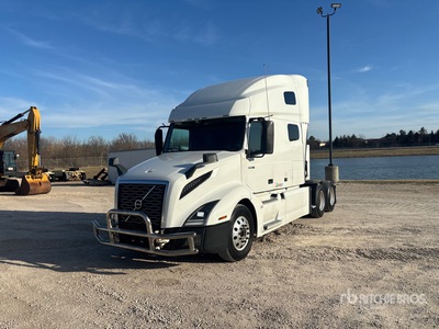 2020 Volvo VNL760 6x4 T/A Sleeper Truck Tractor