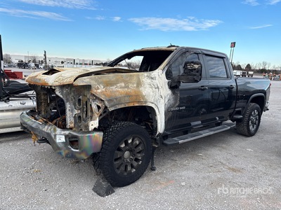 2024 Chevrolet Silverado 2500 HD LT 4x4 Crew Cab Pickup (Inoperable)
