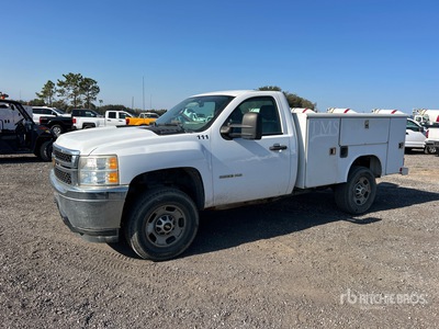 2013 Chevrolet 2500 HD 4x4 Utility Truck