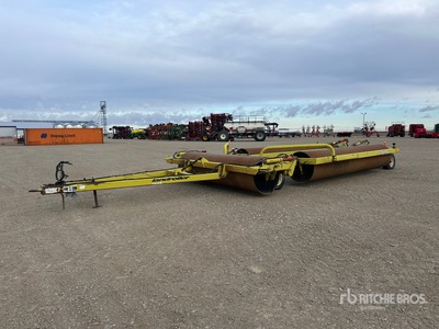 2002 Degelman LR7645 45 ft Land Roller