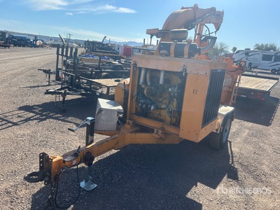 Bandit 1390 Tow-Behind Wood Chipper