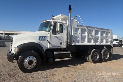 2009 Mack GU713 6x4 3-Achs Kipper-Lkw