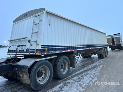 1997 Doepker 36 ft T/A Grain Trailer