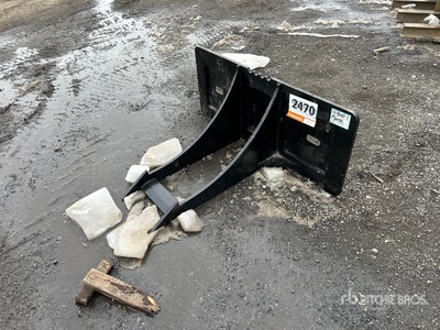 14 in Skid Steer Stump Bucket