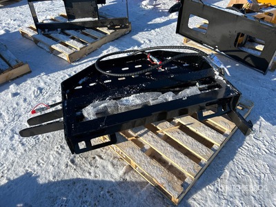 2026 GIYI GY-SF60 60 in Skid Steer Forks (Unused)